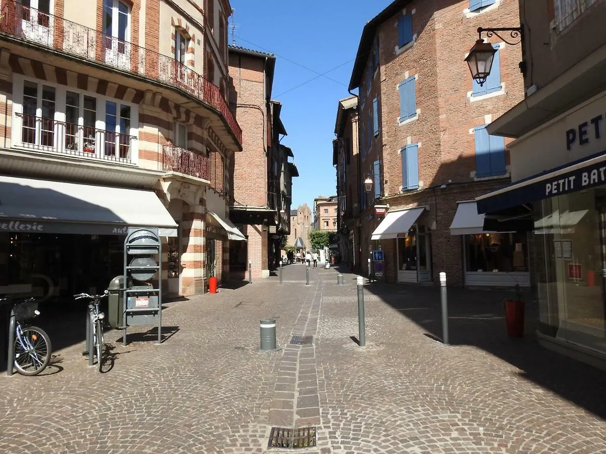 Appartement Dans Le Cloitre Saint Salvy A Albi. 0*, Albi Frankreich
