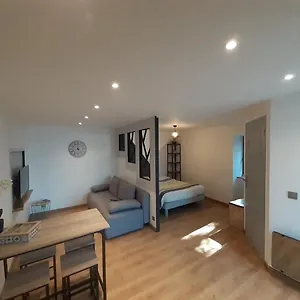 Appartement Le Menascle, Saint-Georges-de-Luzençon